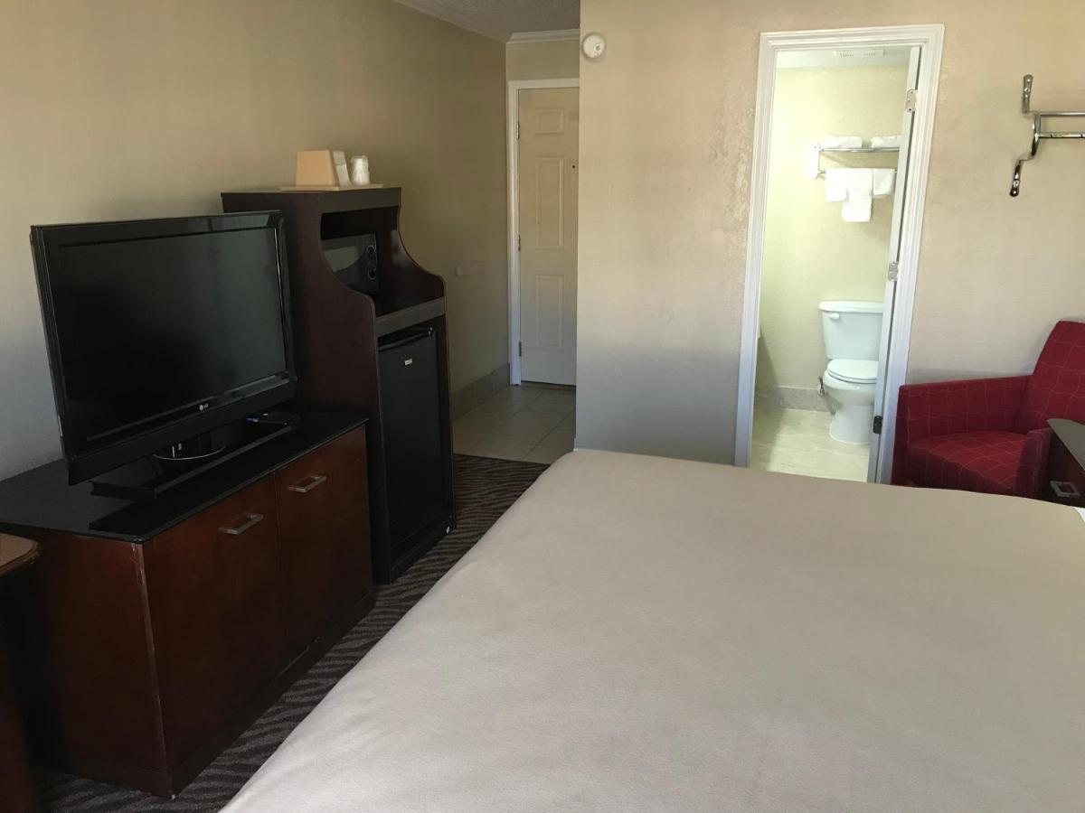 Hometown Inn & Suites Τούλσα Εξωτερικό φωτογραφία