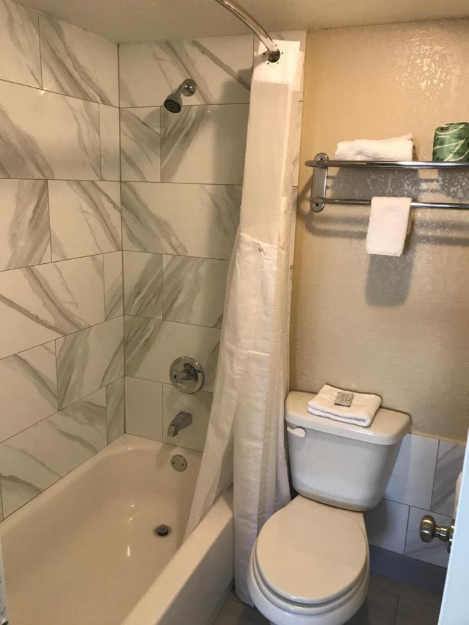 Hometown Inn & Suites Τούλσα Εξωτερικό φωτογραφία